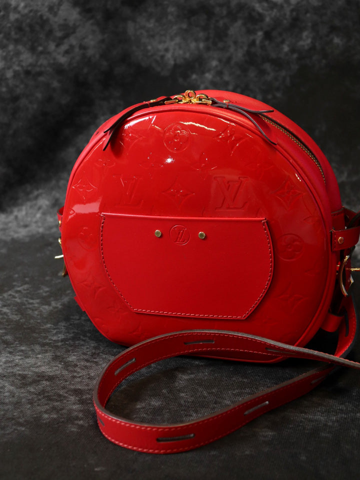 LOUIS VUITTON ルイ・ヴィトン ボワット シャポー スープル ショルダーバッグ モノグラムヴェルニ レッド 赤 M54100