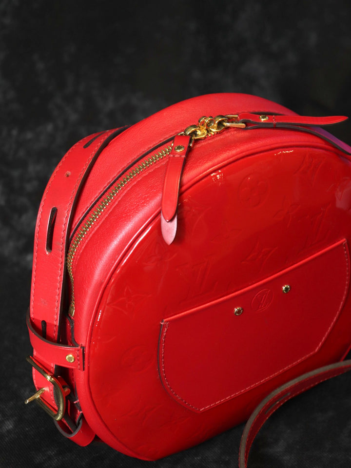 LOUIS VUITTON ルイ・ヴィトン ボワット シャポー スープル ショルダーバッグ モノグラムヴェルニ レッド 赤 M54100
