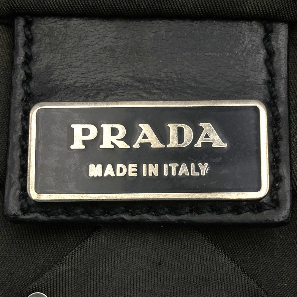 PRADA プラダ ショルダーバッグ 斜め掛け 横長 薄型 ナイロン ブラック