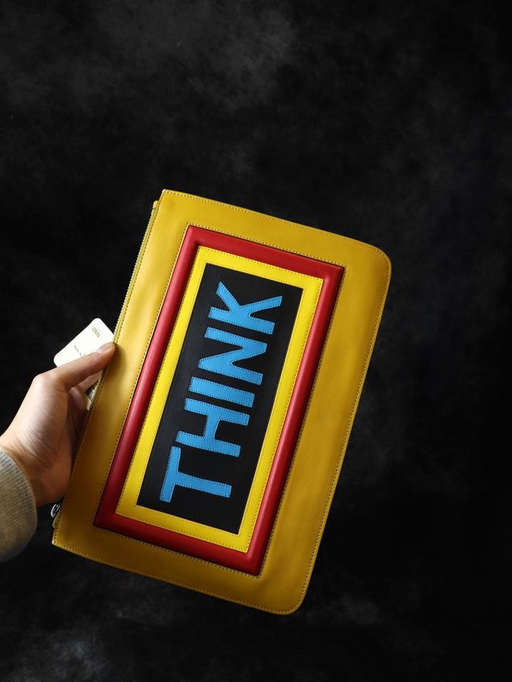 FENDI フェンディ 7NO078 クラッチバッグ THINK イエロー