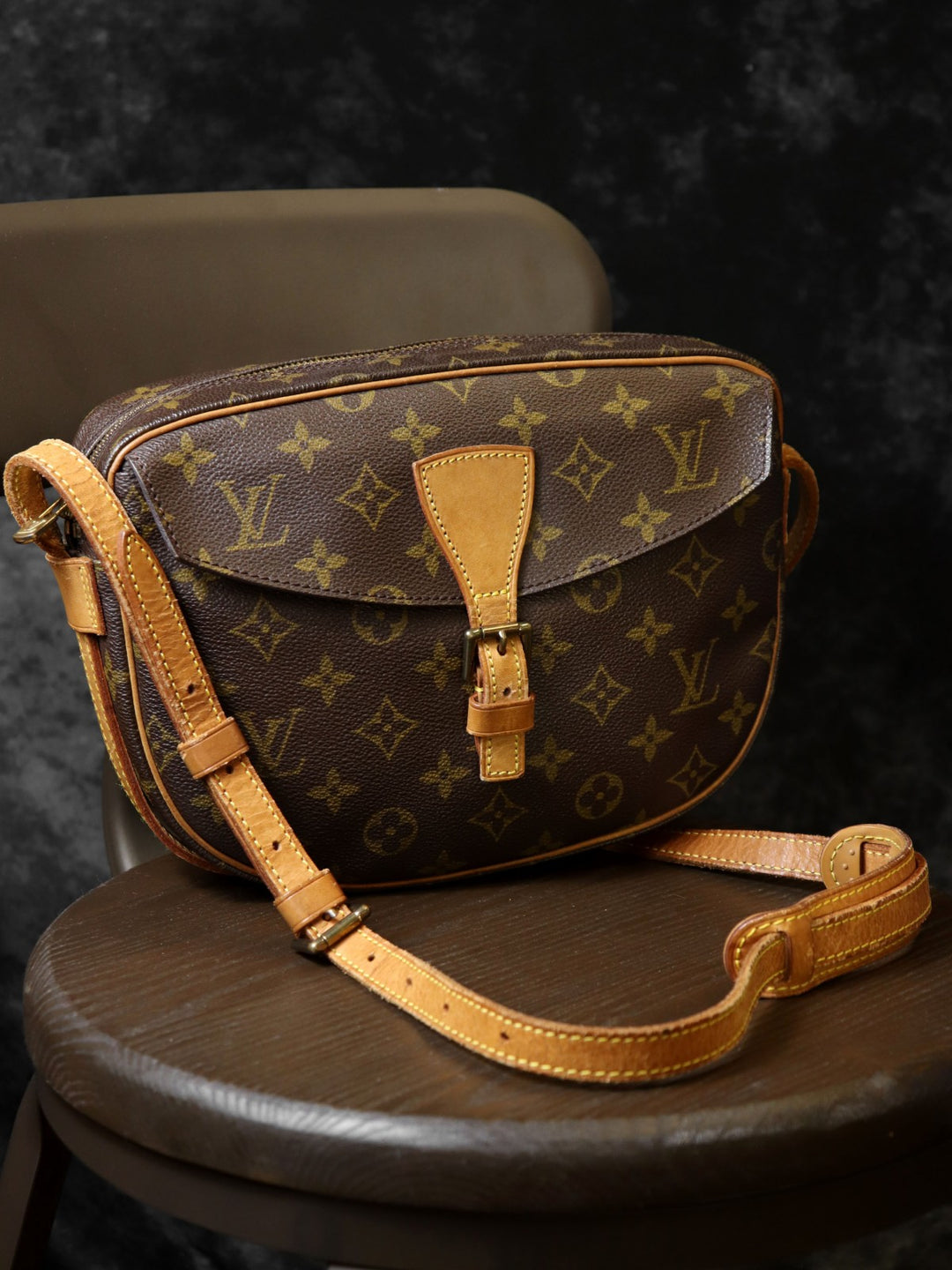 ベタ無し／LOUIS VUITTON ルイ・ヴィトン ジュヌフィーユ ショルダーバッグ 斜め掛け ブラウン モノグラムキャンバス PVC LV L/V ビトン M51227