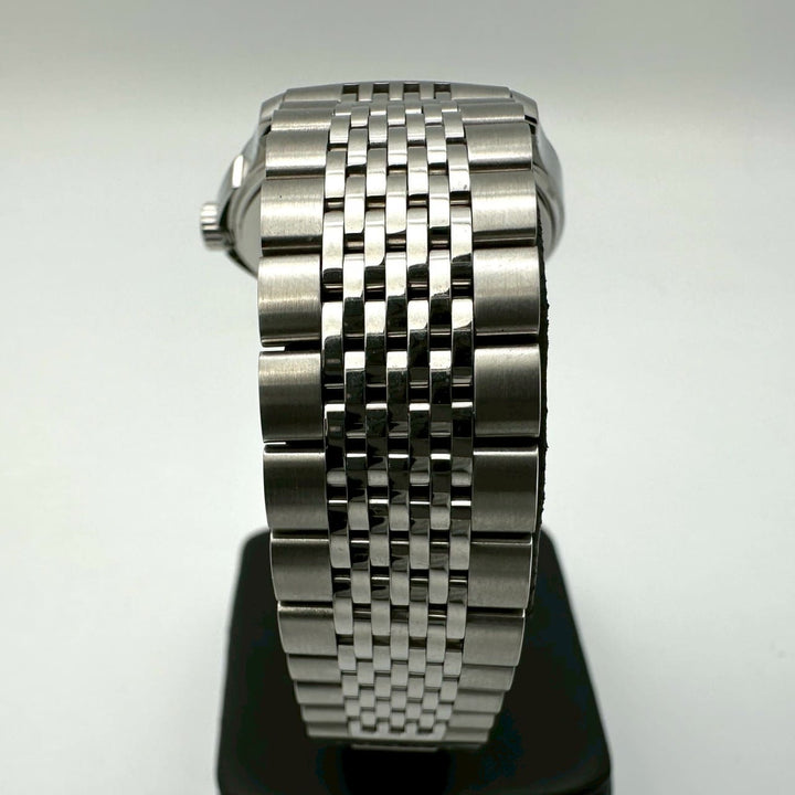 美品 GUCCI グッチ 腕時計 Gタイムレス YA1264107/126.4 デイト SS クォーツ ブラウン ブランド