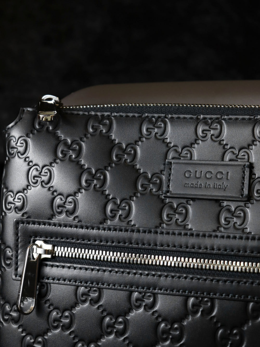 GUCCI グッチ 406410 ショルダーバッグ シマレザー GG柄 ブラック