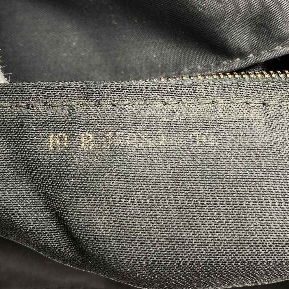 FENDI フェンディ FFロゴ 薄型ショルダーバッグ A4入る ホーボーバッグ ワンショルダー ナイロン ブラック レディース