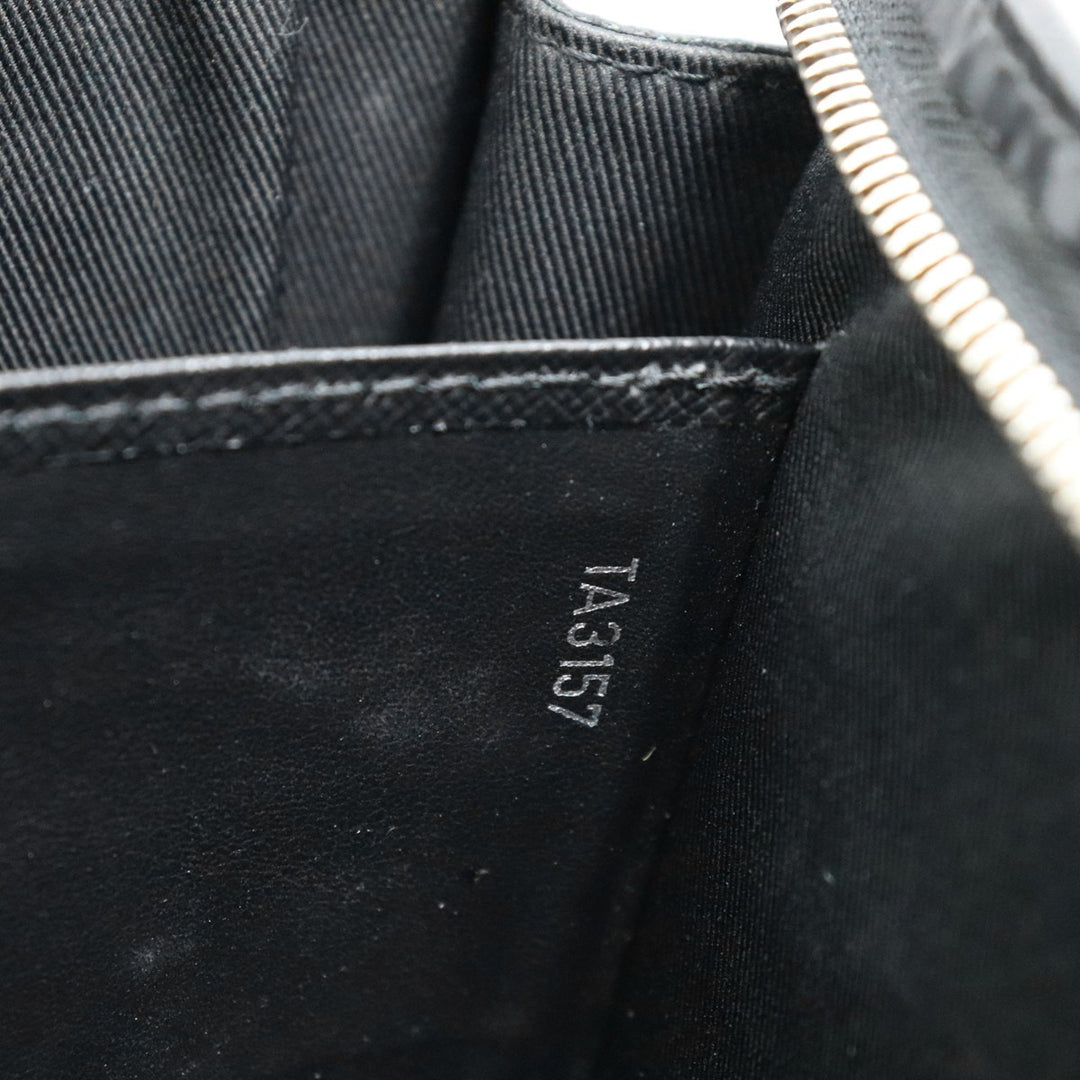 LOUIS VUITTON ルイ・ヴィトン ポシェットヴォワヤージュMM N64442 LVリーグ クラッチバッグ ダミエグラフィットキャンバス ワッペン ラベル ブラック