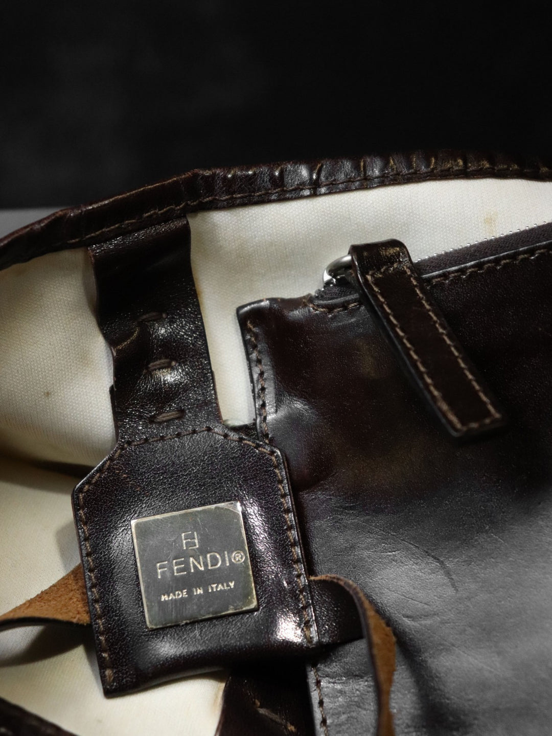 FENDI フェンディ 86160440002 ズッカ トートバッグ ポーチ付き キャンバス/レザー ベージュ アイボリー