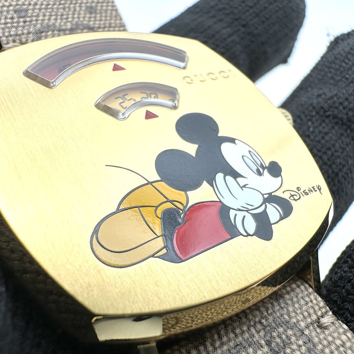 美品 GUCCI グッチ 腕時計 箱付 グリップ YA157420/157.4 クォーツ ミッキー ディズニー コラボ ゴールド ブランド