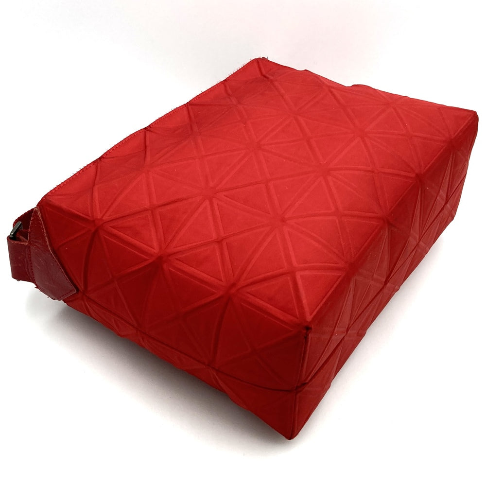 ISSEY MIYAKE イッセイミヤケ プリーツプリーズ ショルダーバッグ 赤 ポリエステル