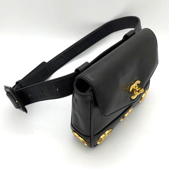 CHANEL シャネル ウエストバッグ トリプル ココマーク レザー ブラック