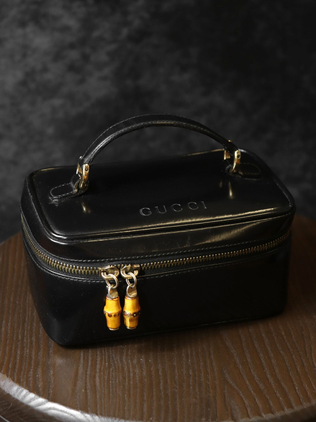 GUCCI グッチ バンブー ポーチ 小物入れ メイクBOX バニティバック パテントレザー ブラック