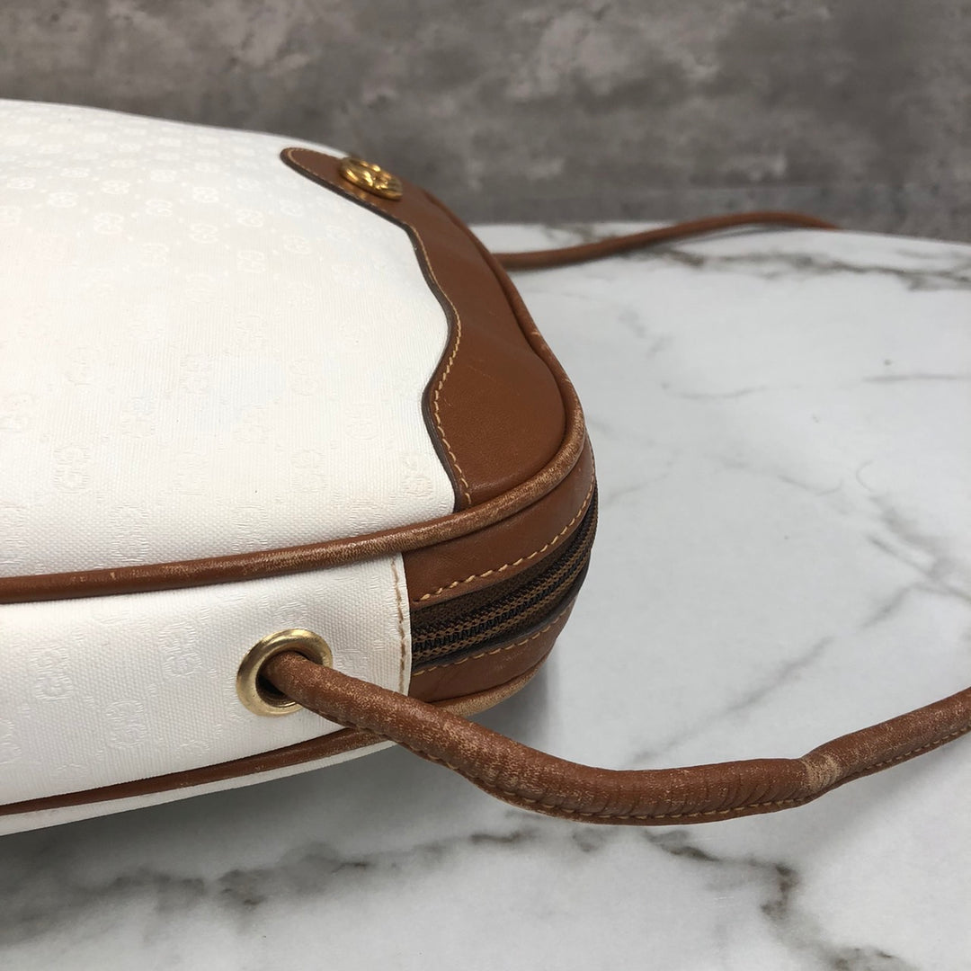 GUCCI オールドグッチ 0001 104 0558 ショルダーバッグ ホワイト ブラウン マイクロGG PVC×レザー ブランド 訳あり