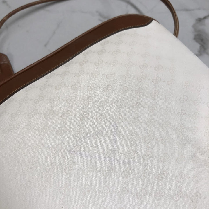GUCCI オールドグッチ 0001 104 0558 ショルダーバッグ ホワイト ブラウン マイクロGG PVC×レザー ブランド 訳あり