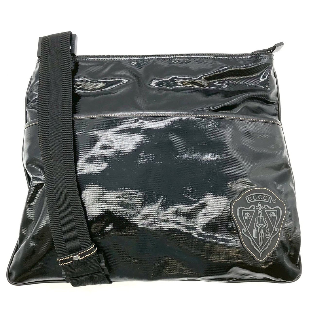 GUCCI グッチ 181093 クレスト ショルダーバッグ エナメル パテント レザー ブラック