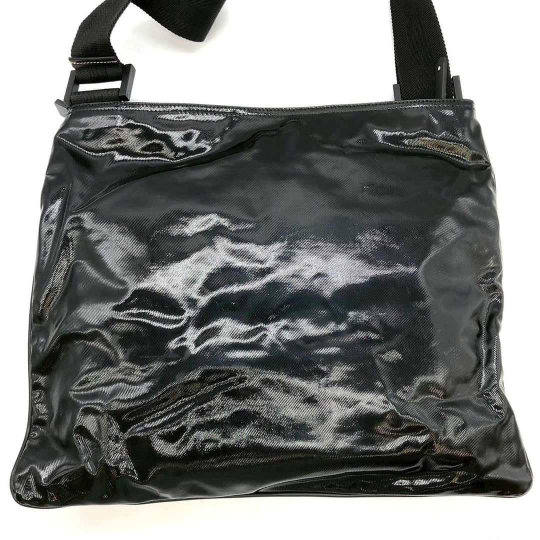 GUCCI グッチ 181093 クレスト ショルダーバッグ エナメル パテント レザー ブラック
