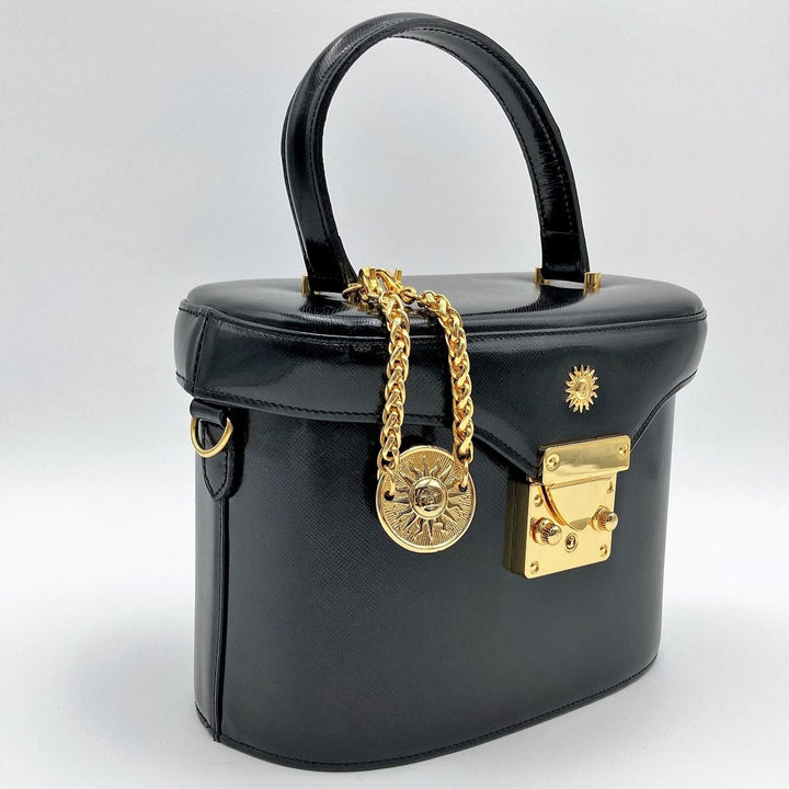 美品 VERSACE ヴェルサーチ バニティバッグ メイクケース コスメ ブラック ゴールドチャーム付き レザー小物