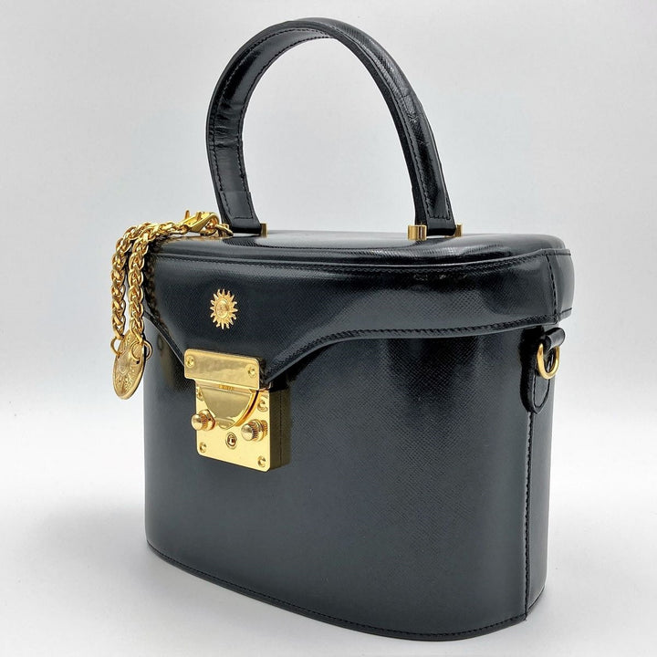 美品 VERSACE ヴェルサーチ バニティバッグ メイクケース コスメ ブラック ゴールドチャーム付き レザー小物