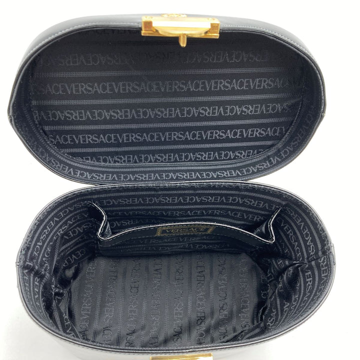 美品 VERSACE ヴェルサーチ バニティバッグ メイクケース コスメ ブラック ゴールドチャーム付き レザー小物