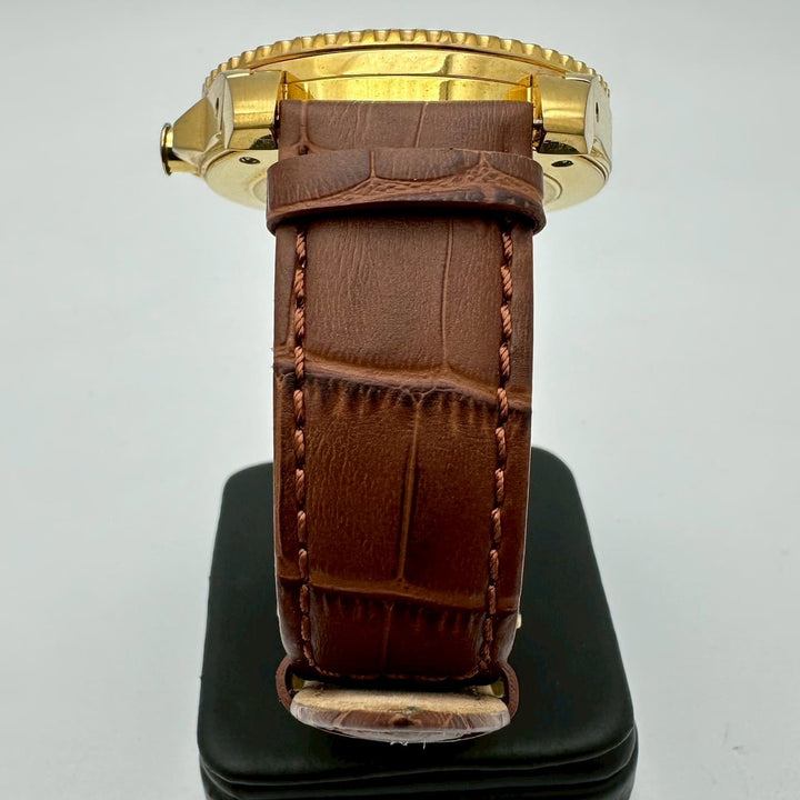 GUCCI グッチ 腕時計 ダイブ YA136219/136.2 デイト スネーク 蛇 へび クォーツ SS ブラック ゴールド レザー ブランド