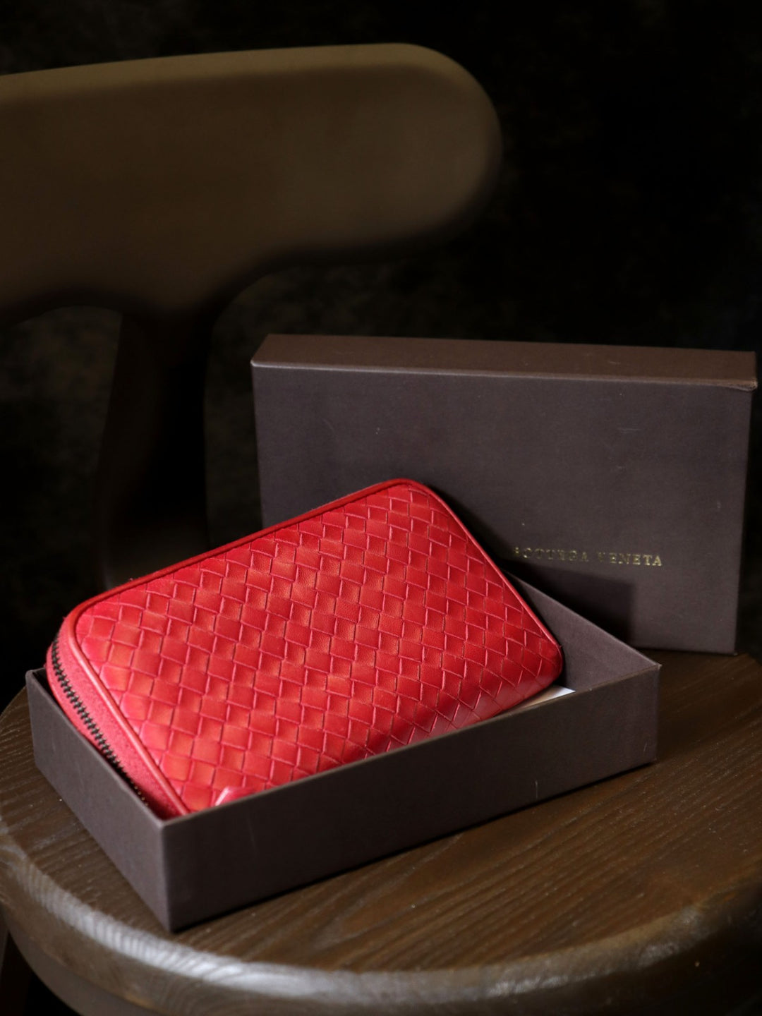 BOTTEGAVENETA ボッテガヴェネタ イントレチャート 長財布 ラウンドファスナー 財布 ウォレット レザー レッド