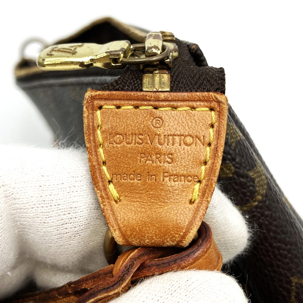 LOUIS VUITTON ルイ・ヴィトン M40712 ポシェットアクセソワール ポーチ ハンドバッグ モノグラム