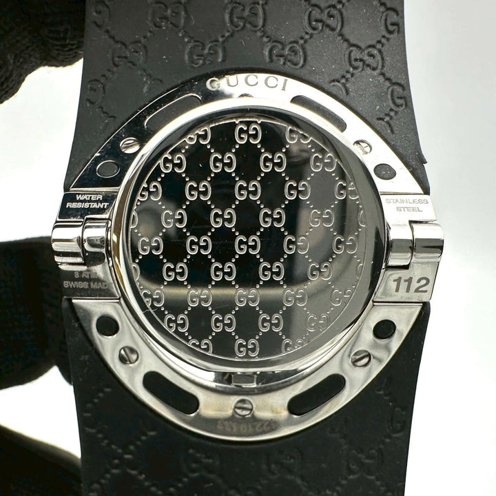 GUCCI グッチ 腕時計 トワール バングルウォッチ 112 GG ラバー クォーツ ブラック ブランド